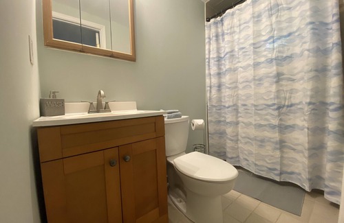 Neptune Beach Apartment | Cozy beach studio steps from the ocean!