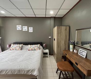 Puk Tian House | Cozy Beachside Retreat in Puek Tian, Thailand