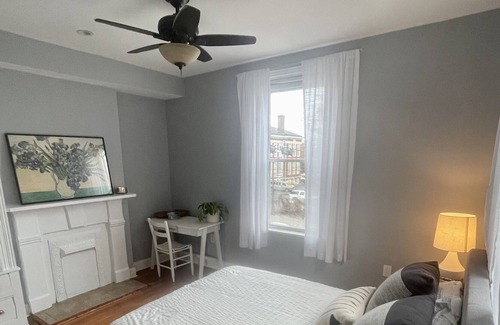 Fan District Apartment | Cozy & Bright City Apartment