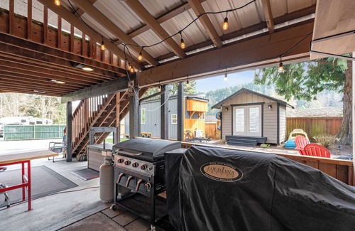 Eatonville House | Cozy Bungalow W/Lake Access - Near Mt. Rainier