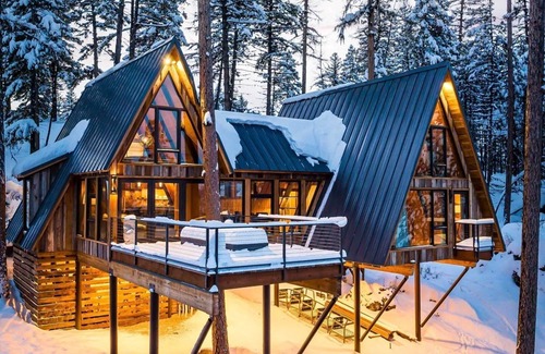 London Bed & Breakfast | Cozy cabin