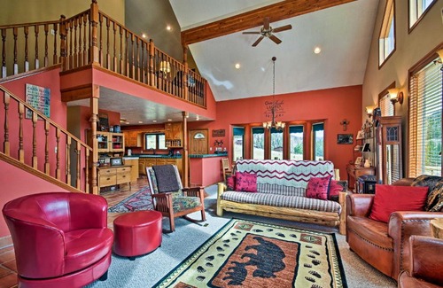 Red River House | Cozy Cabin Escape with Mtn Views Near the Red River!