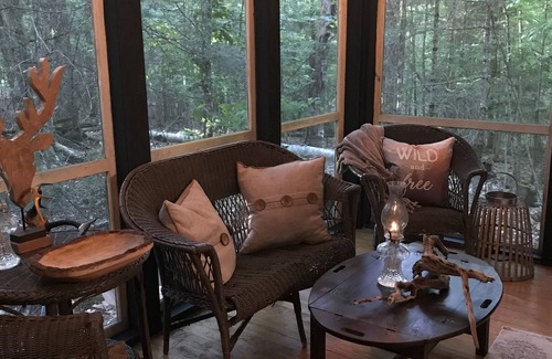 Adirondack Cabin | Cozy cabin in adorable Adirondack with Beaches and Mountains