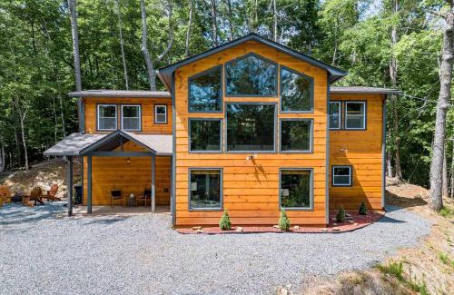 Ellijay House | Cozy cabin in Ellijay, near Blue Ridge !
