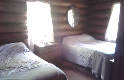 Lake Luzerne Cabin | Cozy cabin in the woods