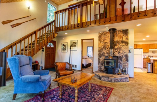 Arnold Cabin | Cozy Cabin located near Bear Valley Ski Resort
