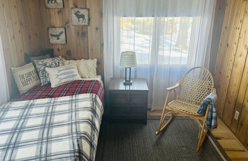 Polk County Cabin | Cozy cabin on pristine Half Moon Lake - less than 2 hours from the Twin Cities!