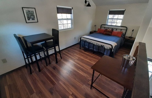 White Bird Cabin | Cozy cabin on White Bird Creek, Petfriendly