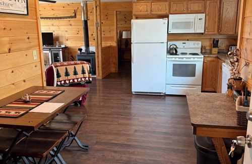 Stewartstown House | Cozy cabin with amazing Mountain View’s