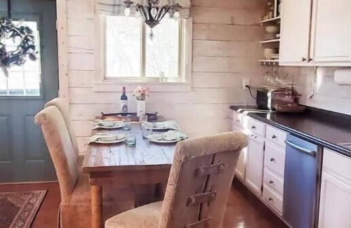 Silverthorne Cabin | Cozy Cabin with Private Hot Tub and Stunning Views