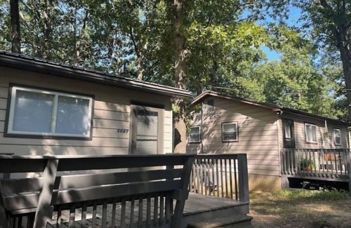 Carbondale Apartment | Cozy Cabins in the woods.