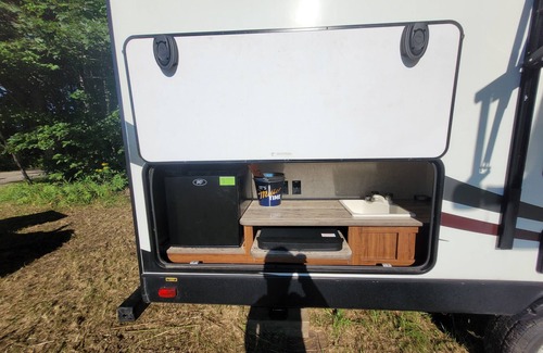 Milan RV Rental | Cozy Campsite Near Stoney Acres Farm in Small Town Athens, WI