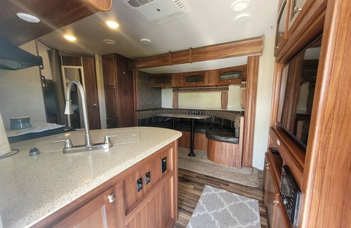 Milan RV Rental | Cozy Campsite Near Stoney Acres Farm in Small Town Athens, WI