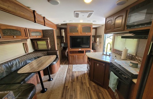Milan RV Rental | Cozy Campsite Near Stoney Acres Farm in Small Town Athens, WI