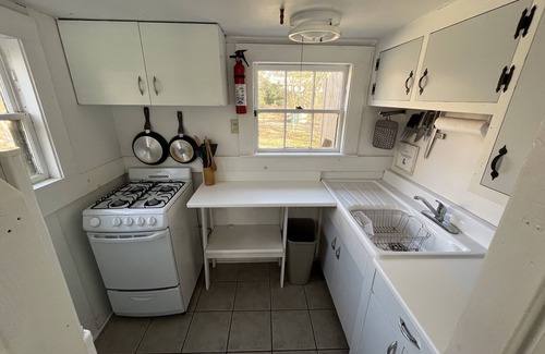 North Eastham Cottage | Cozy Cape Cottage with Beach Access