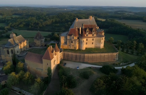 Biron Ski Chalet | Cozy chalet in Biron with shared pool