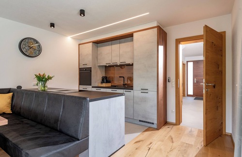 Hopfgarten im Brixental Apartment | Cozy chalet invites you to feel good