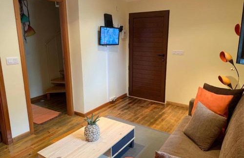 Porto Moniz Ski Chalet | Cozy chalet with ocean view