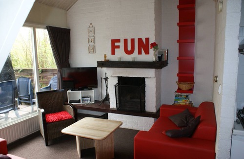 Bruinisse House | Cozy, child-friendly vacation home with WLAN in Bruinisse, Zeeland.