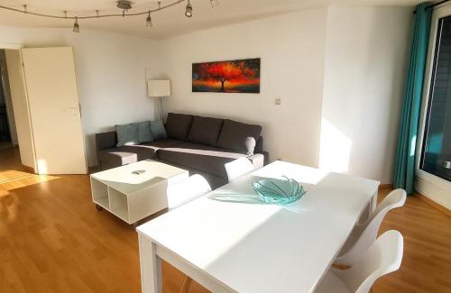 Ratingen Apartment | Cozy City Apartments 2, 2-Room Flat for Vacation & Messe Düsseldorf, Perfect Connectivity