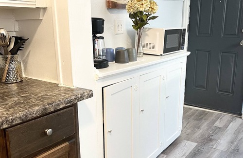 Northside Apartment | Cozy, City Center 1.2 miles Apt. Unit #1 Bottom Unit