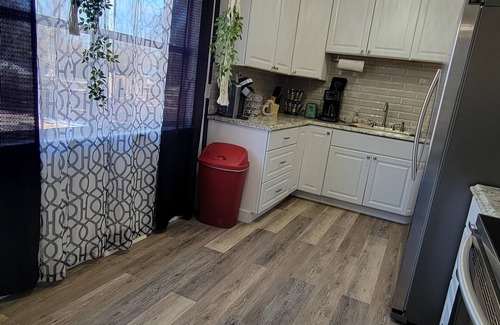 Greeley House | Cozy & Classy Twist near UNC/Hospital