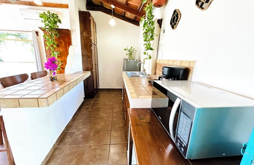 Jimenez Apartment | Cozy, clean & equipped studio at 5 min walking downtown