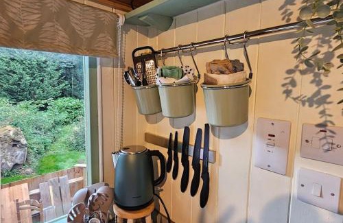 Northampton House | Cozy Cobblers Cabin