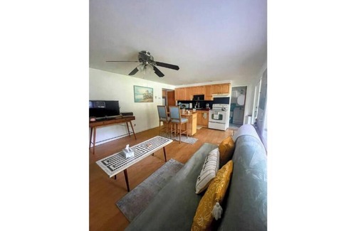 Bethpage Apartment | Cozy Comfort Living - A Home Away from Home