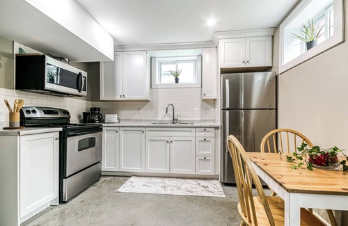 Sudbury Apartment | Cozy Comfy Studio