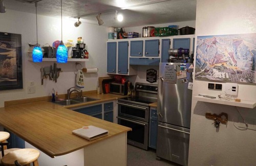 Alyeska Condo | Cozy Condo at Base of Mt Alyeska Prime Location