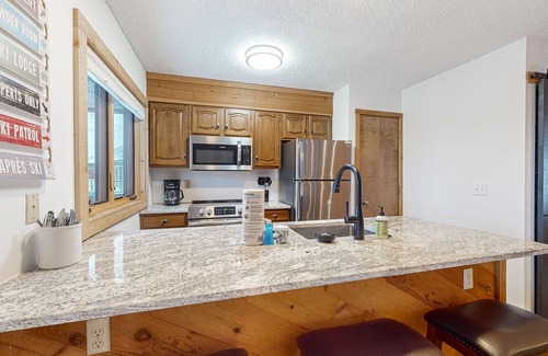 Bellaire Condo | Cozy Condo in Shanty Creek Resort, near Skiing, Snowmobiling, Golf, Lakes & More