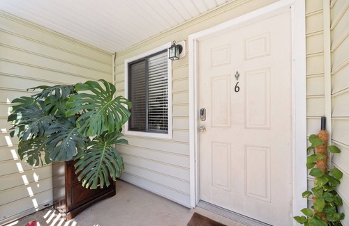 Lake Cherokee Condo | Cozy condo in vibrant Orlando
