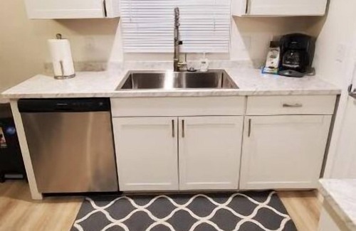 Allen Park House | Cozy Convenience Brand New Listing from Super Host!