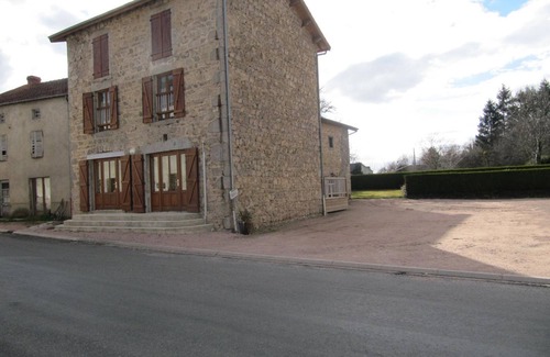 La Guillermie Cottage | Cozy converted workshop with garden - Pets allowed