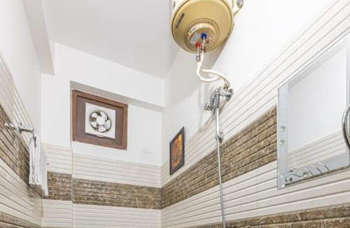 Kumarhatti Apartment | Cozy Corner Inn Kasauli !