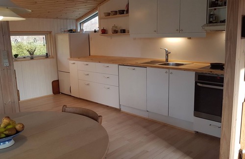 Havnsø House | Cozy cottage close to the most beautiful beach.