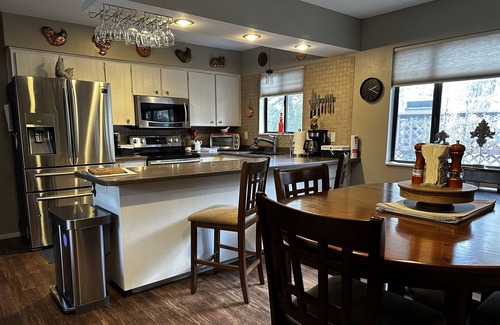 Prescott Cottage | Cozy Cottage Get-Away - 1 Level, Pet Friendly, Close to Town