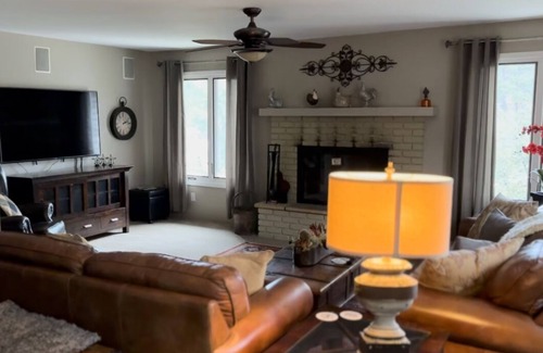 Prescott Cottage | Cozy Cottage Get-Away - 1 Level, Pet Friendly, Close to Town