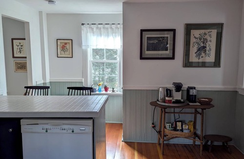 Norfolk Cottage | Cozy Cottage in Historic Norfolk