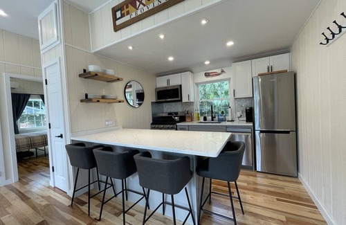 Provincetown Cottage | Cozy Cottage in the East End