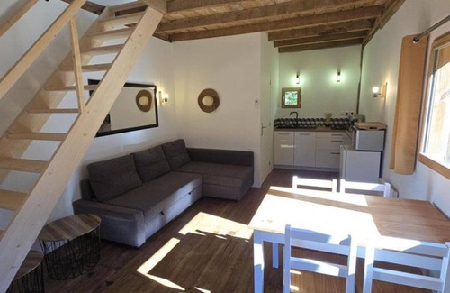 Domme Apartment | Cozy cottage near Dordogne