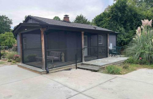 North Charlotte House | Cozy Cottage on Food Forest in the Heart of Charlotte