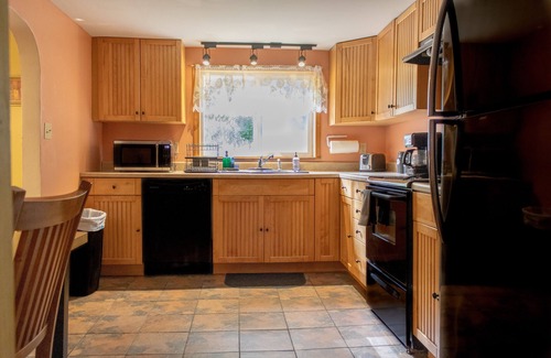 Portlandville House | Cozy Cottage On The Susquehanna River