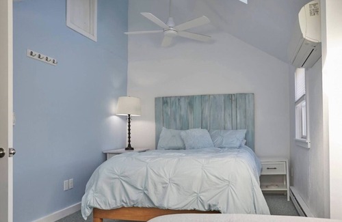 Plymouth Cottage | Cozy cottage on White Horse Beach. Steps from the ocean!