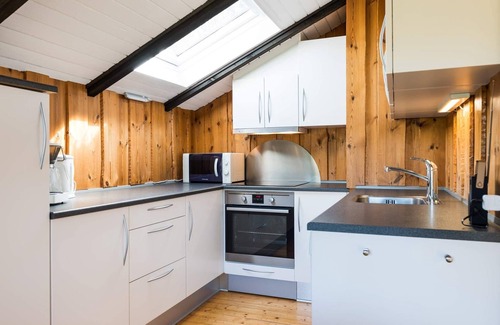 Blavand House | Cozy Cottage Retreat in Blavand-By Traum