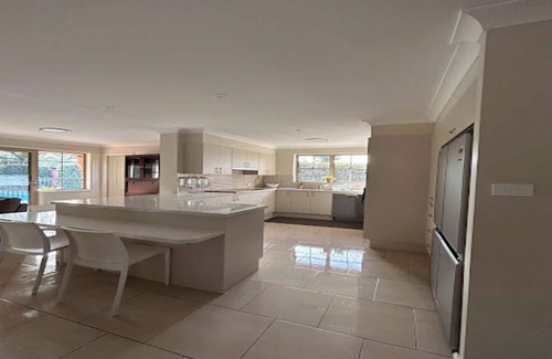 Narromine House | Cozy Country Quarters in Narromine
