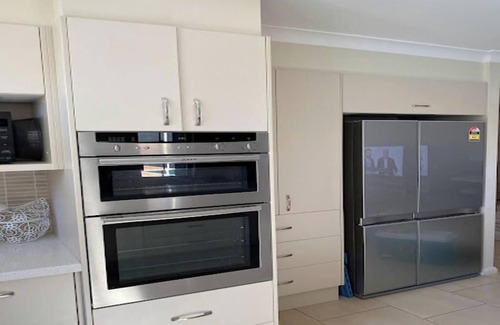 Narromine House | Cozy Country Quarters in Narromine