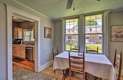 Damascus Cottage | Cozy Damascus Cottage w/Porch & Trail Access!