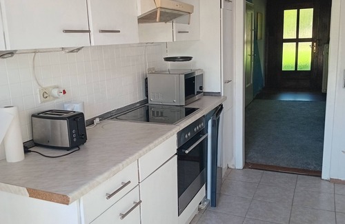 Buchholz in der Nordheide Apartment | Cozy 2-Bed Apartment in Buchholz. Ideal for work &Families.Free Parking & wifi